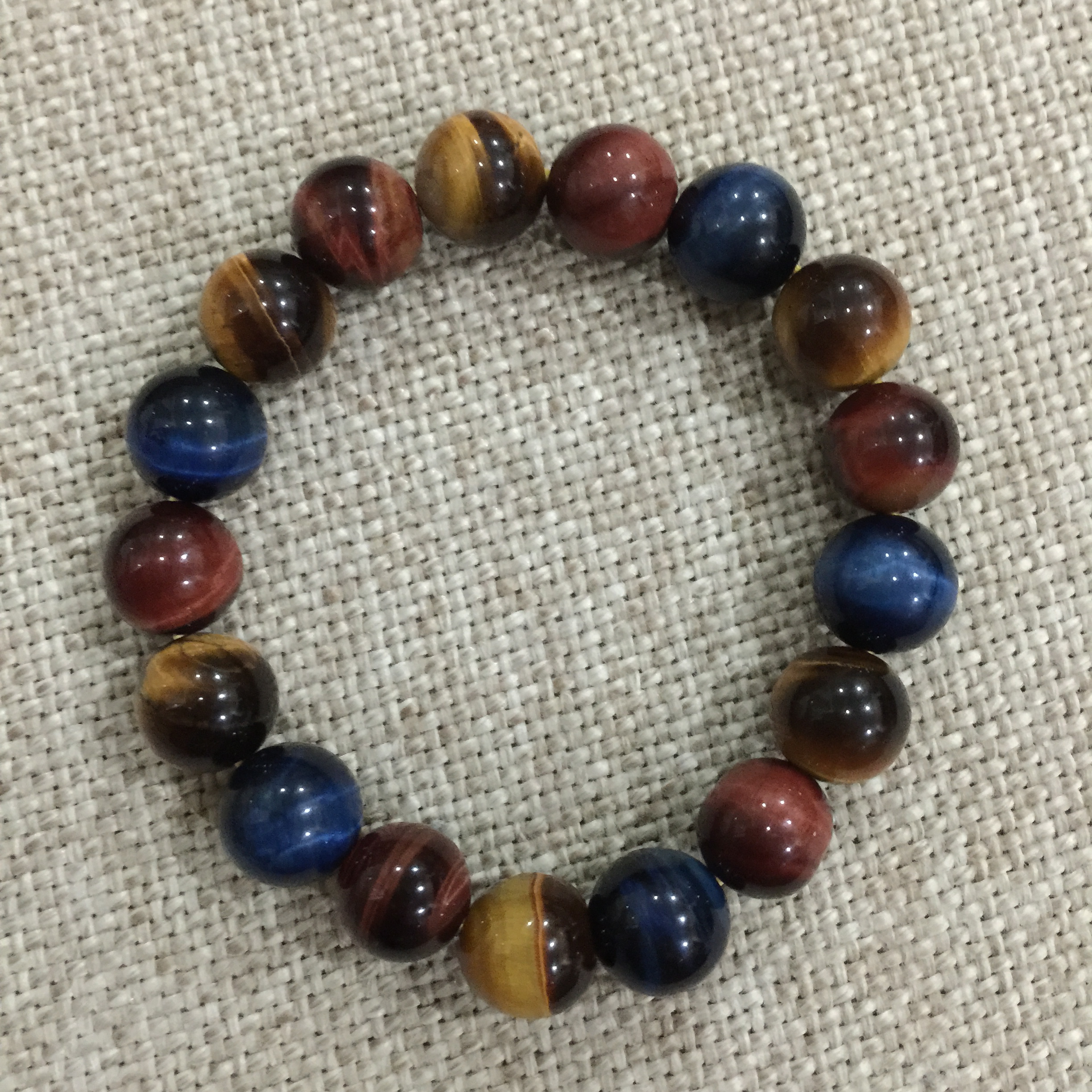 Tiger Eye 3 Colors หินสามทหารเสือ 10 มม แก้ปีชง พลิกฟื้นดวงชะตา แคล้วคลาดปลอดภัย หินแก้ปีชง