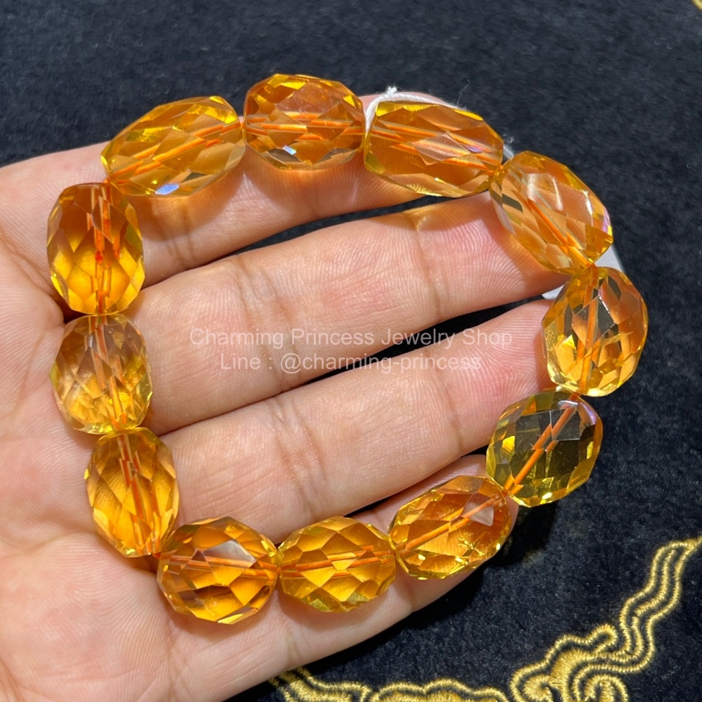 Citrine Faceted AAA หรือ ซิทริน เจียรเหลี่ยม 15 มม อัญมณีประจำราศีพิจิก ช่วยปรับความสมดุลทางด้านอารมณ์และจิตใจ กระตุ้นจินตนาการและความคิดสร้างสรรค์
