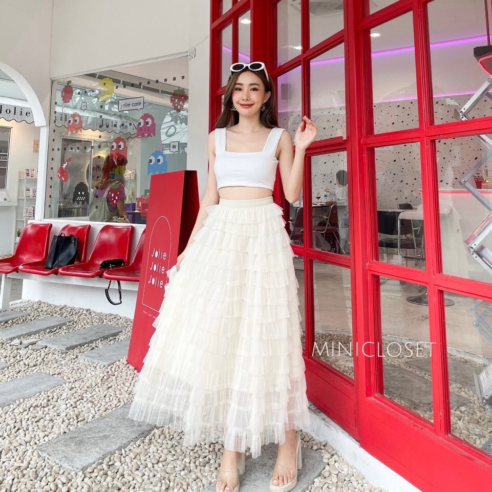 กระโปรงยาวระบายชั้นๆ