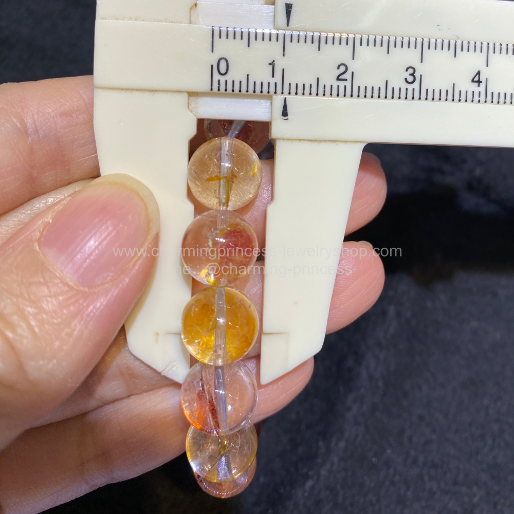 Limonite ไลโมไนต์ หรือ ลิโมไนต์อ ยู่ภายใน Quartz อัญมณีที่หายากในตลาด 10 มม ทำให้บรรลุถึงเป้าหมายที่ยิ่งใหญ่