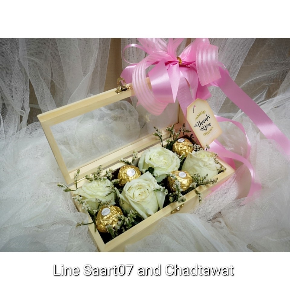 กล่องดอกไม้ ช็อคโกแลต (Flower Box)