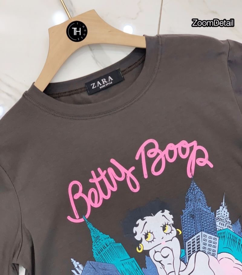 เสื้อยืด Betty Boop เสื้อยืดแฟชั่นดารา