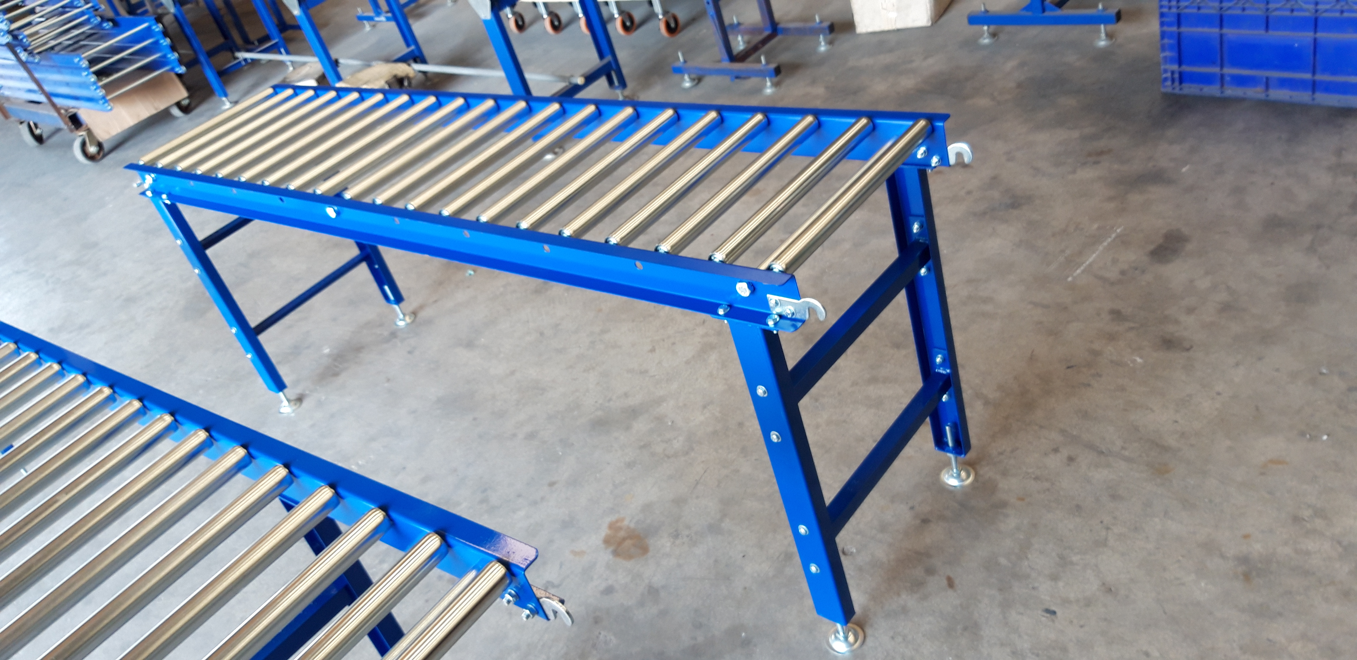 SPEEDWAY รางลูกกลิ้งลำเลียง กว้าง 40 ซม. ยาว 2 ม. สูง 75 ซม. ( Model SR32B 402075 )