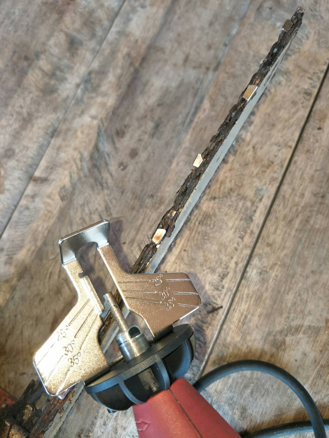 AD12 ชุดแปลงหินเจียรสายอ่อนเป็นเครื่องลับเลื่อยโซ่/เลื่อยฟันหยัก