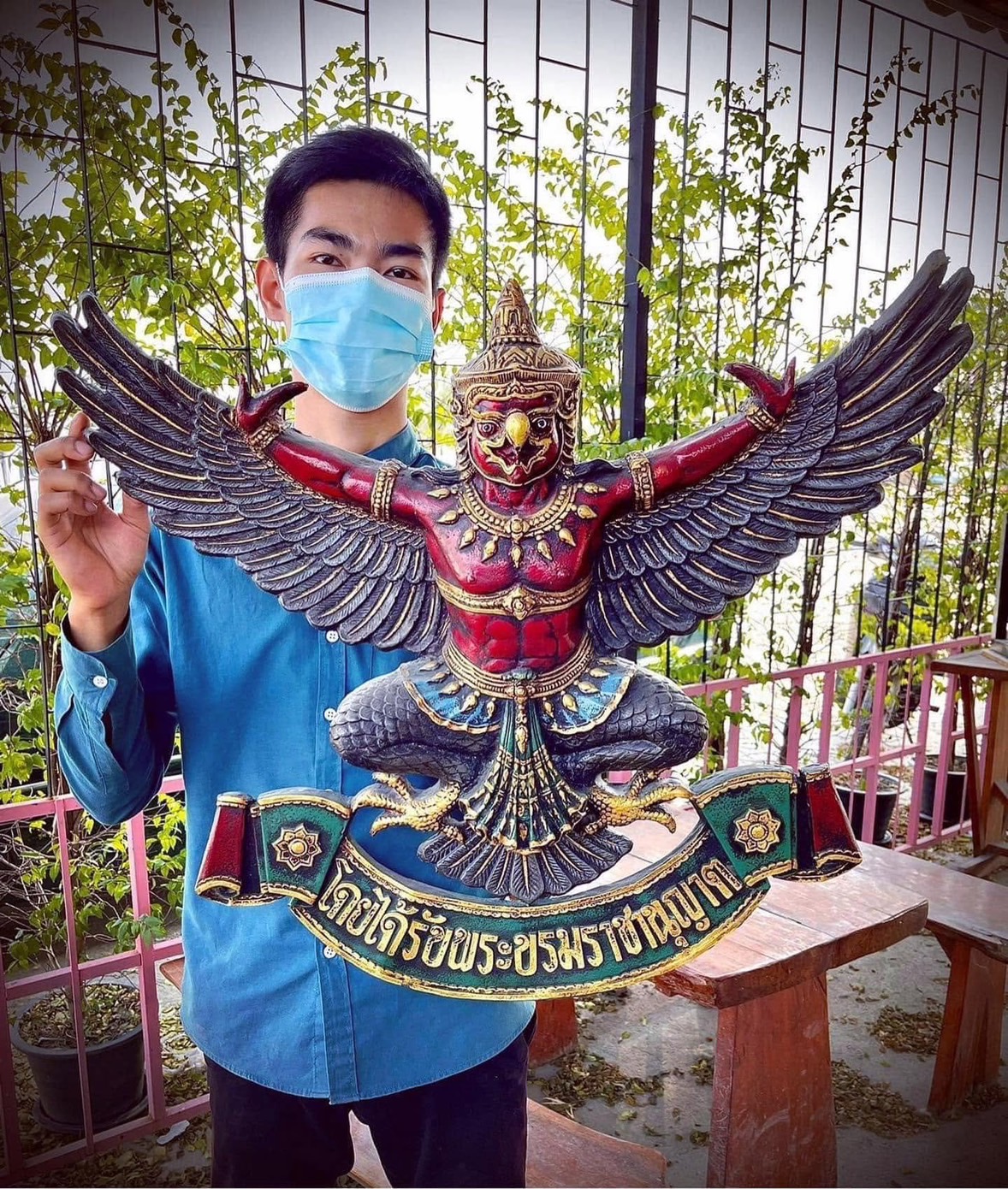พญาครุฑเก่ามือสอง ขนาดกว้าง70ซม สูง70ซม พญาครุฑ
