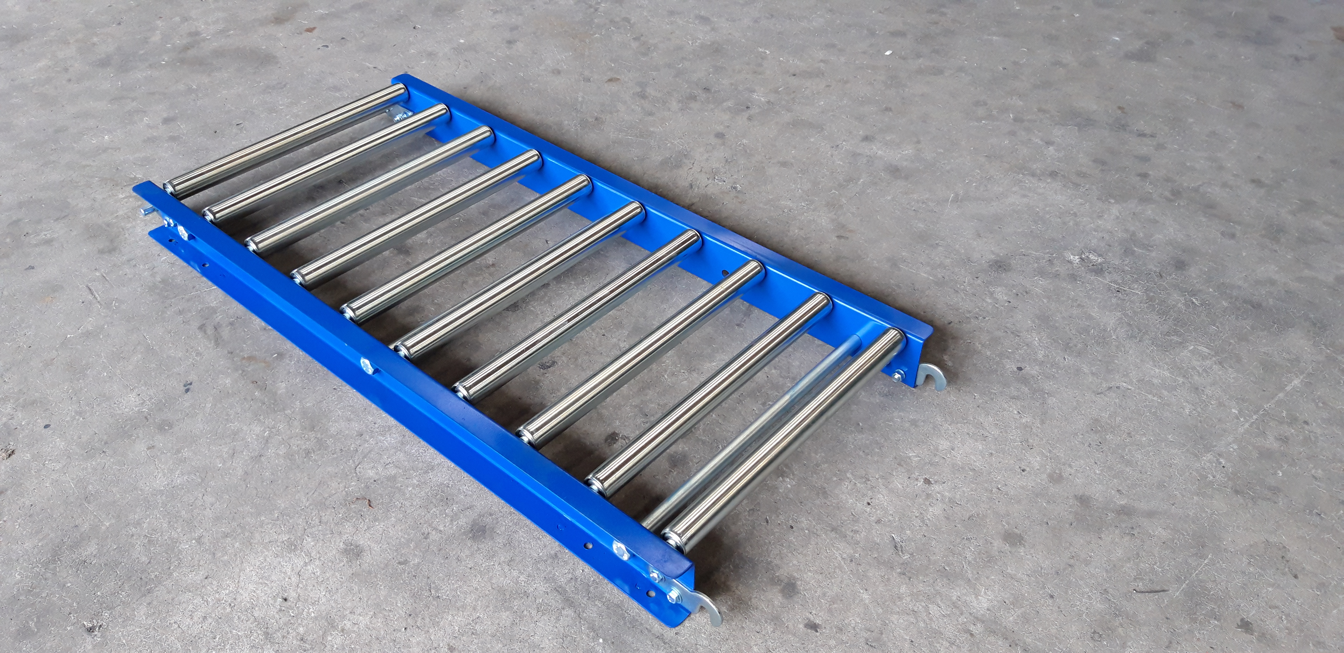 SPEEDWAY รางลูกกลิ้งลำเลียงสินค้า กว้าง 40 cm ยาว 1 M ( Model SR32B - 4010 )