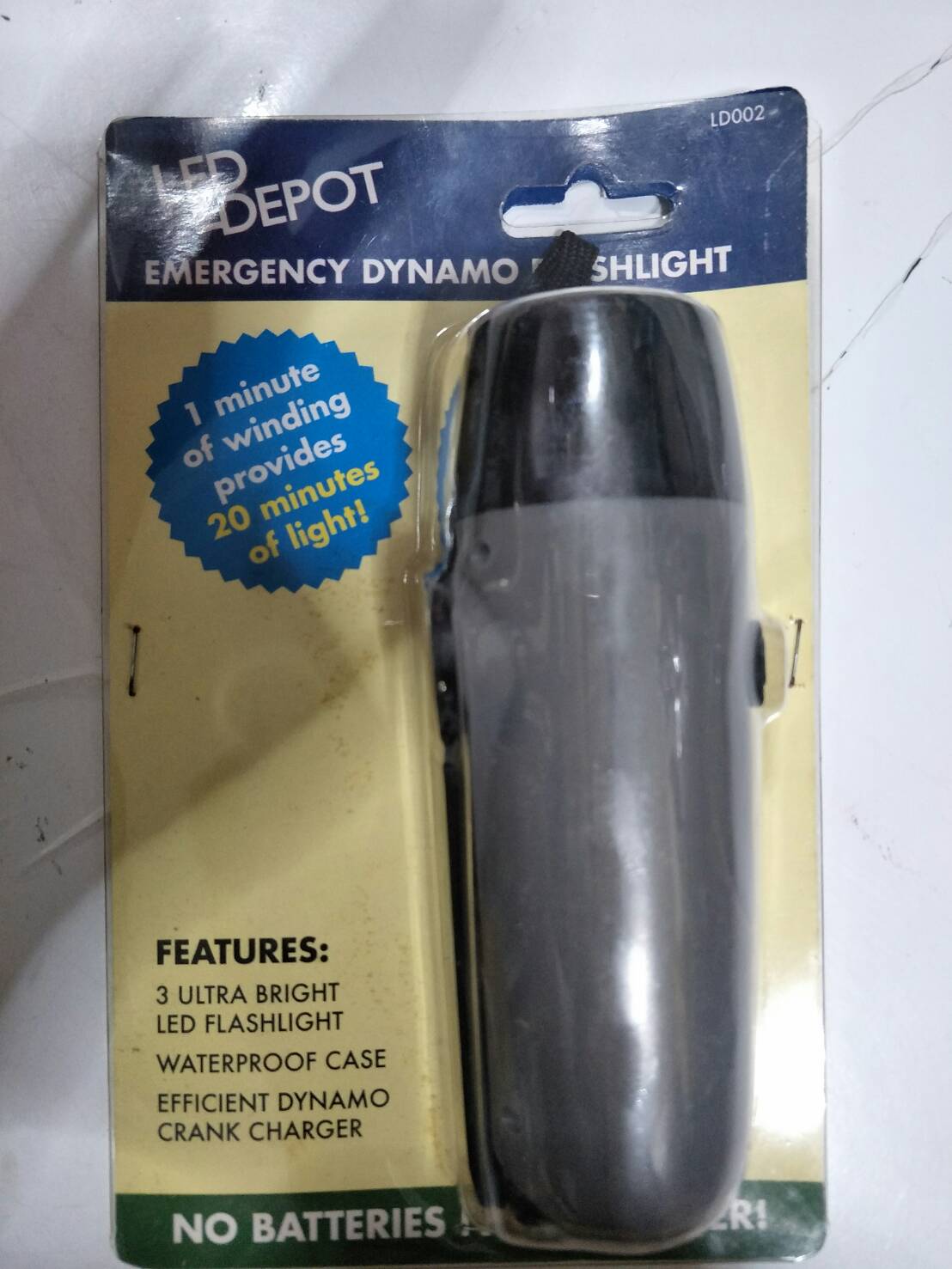 OT86 ไฟฉายมือหมุนพกพา ไม่ใช้แบต สำหรับ เดินป่า ติดรถ