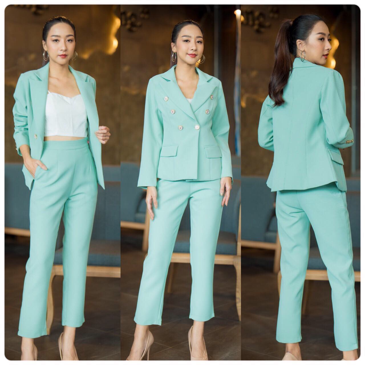 ชุดสูทผู้หญิง ชุดสีเขียวมิ้นต์