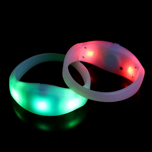 กำไลเรืองแสงไฟกระพริบแบบซิลิโคนปรับไฟได้ 6 แบบ