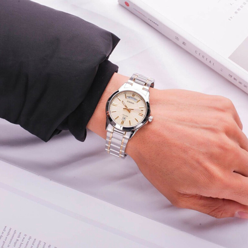 Casio นาฬิกาข้อมือ Standard men สายสแตนเลส 2 กษัตริย์ รุ่น MTP-1381G MTP-1381G-1A MTP-1381G-9A