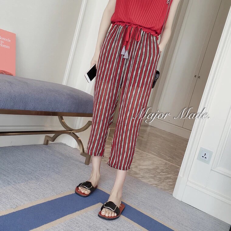 Korea set เสื้อแขนกุดอัดพลีทเอวจั้ม คอวี มาพร้อมกางเกงลายทางผูกเอว เนื้อผ้าชีฟอง มี ซับในค่า มีกระเป๋า2ข้าง ชุดนี้ ได้ลุคสาวหวานน่ารัก สไตล์เกาหลีสุดๆ ชุดเดียวจบค่ะ