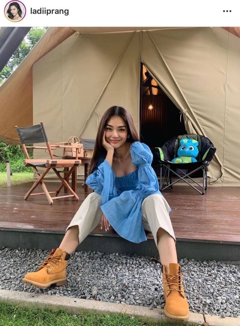 เสื้อแบบคุณญาญ่าใส่ ผ้าเหมือนที่คุณญาญ่าใส่เป๊ะๆ