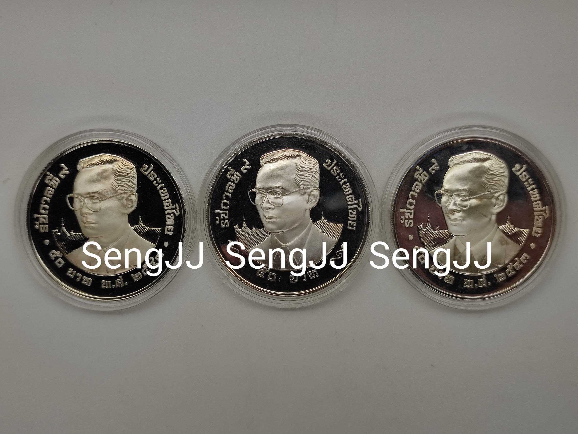 เหรียญเงินขัดเงา 50 บาท ปี 2000 (มังกร) ชุด 3 เหรียญ