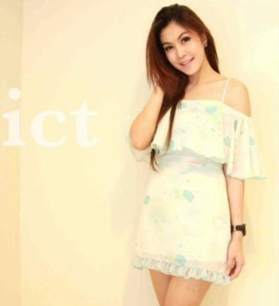 ชุดเซตเสื้อสายเดี่ยว+กระโปรง น่ารักๆ