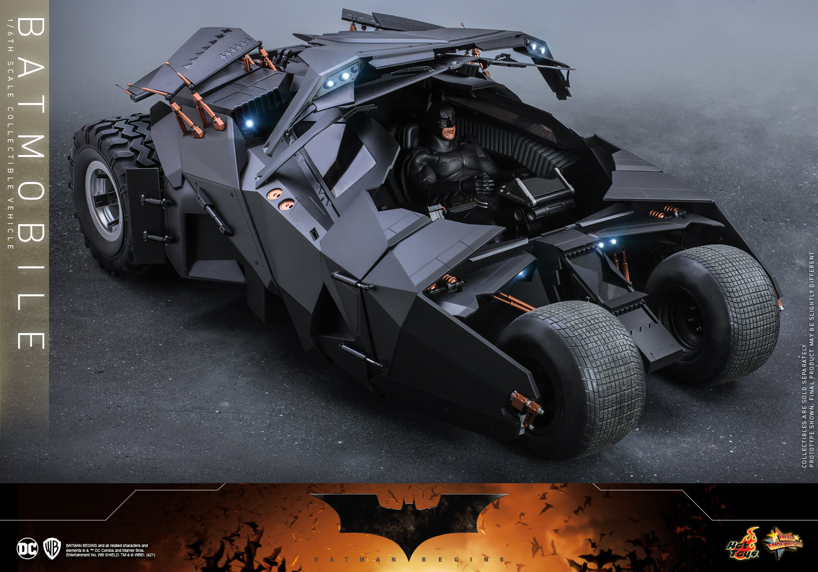 Hot Toys MMS596 1/6 Batman Begins - Batmobile