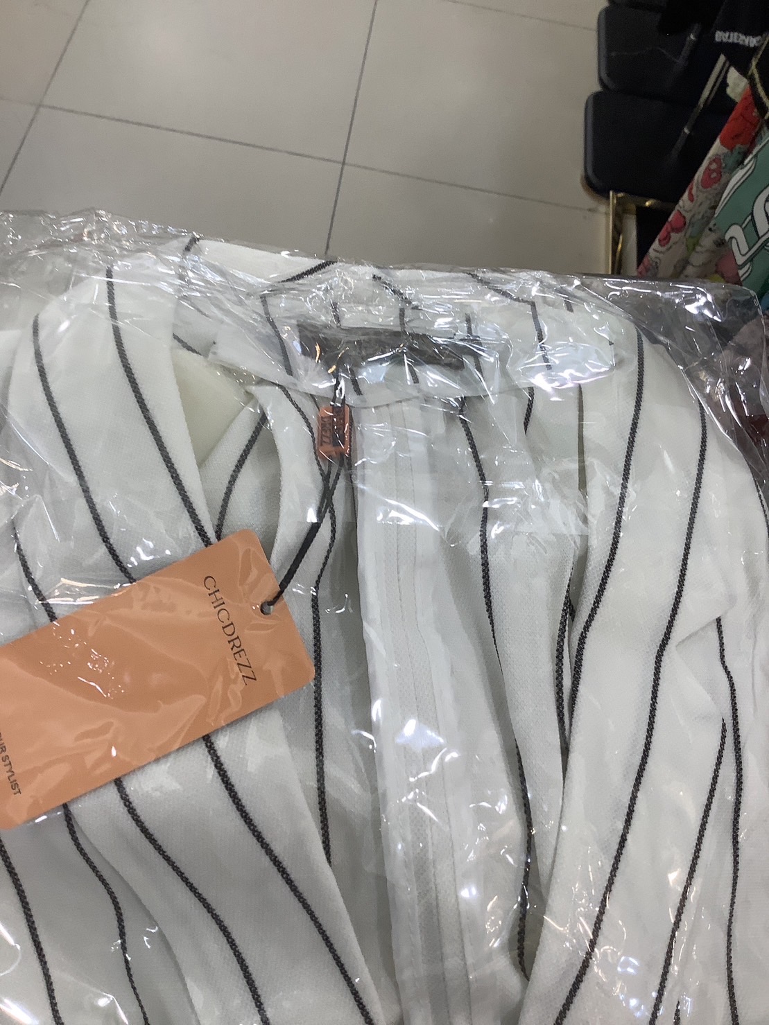 เบลเซอร์สูทสไตล์เกาหลี เสื้อสูทลายทางแขนซีทรู