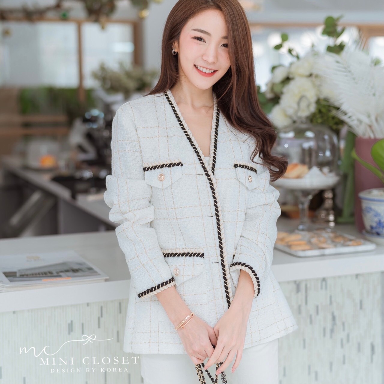 เสื้อคลุมผ้าทวีตเกาหลี เรียบหรูดูแพง ส่งfree ค่ะ