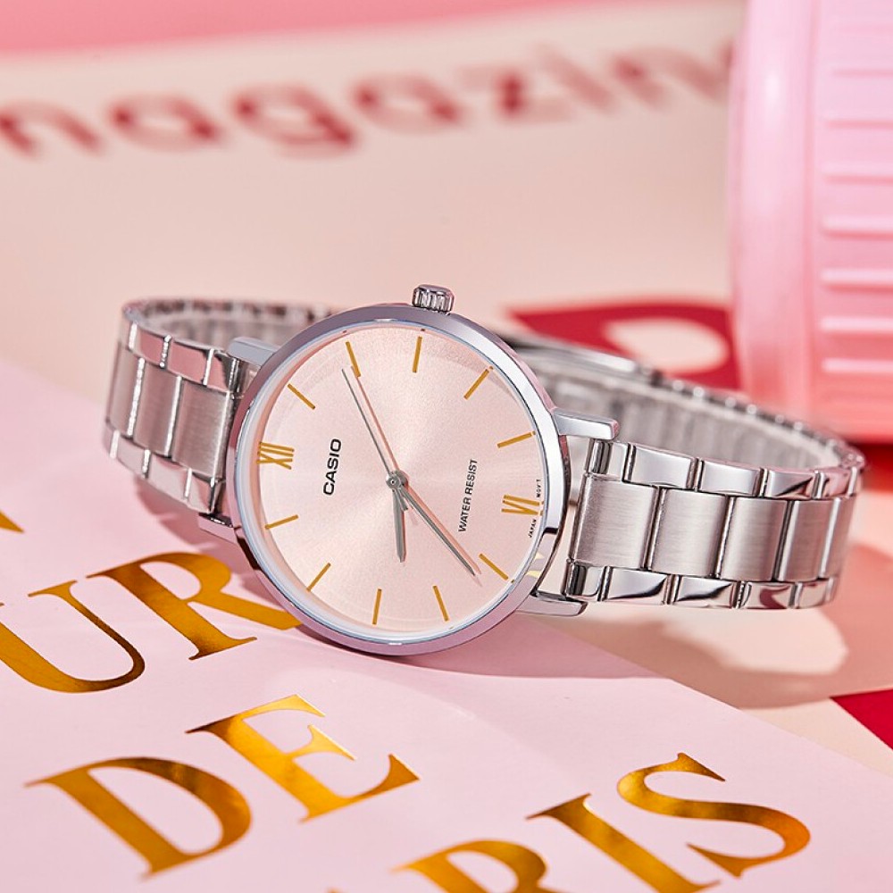 นาฬิกา Casio Standard Women นาฬิกาข้อมือผู้หญิง รุ่น LTP-VT01D LTP-VT01D-1B LTP-VT01D-2B LTP-VT01D-7