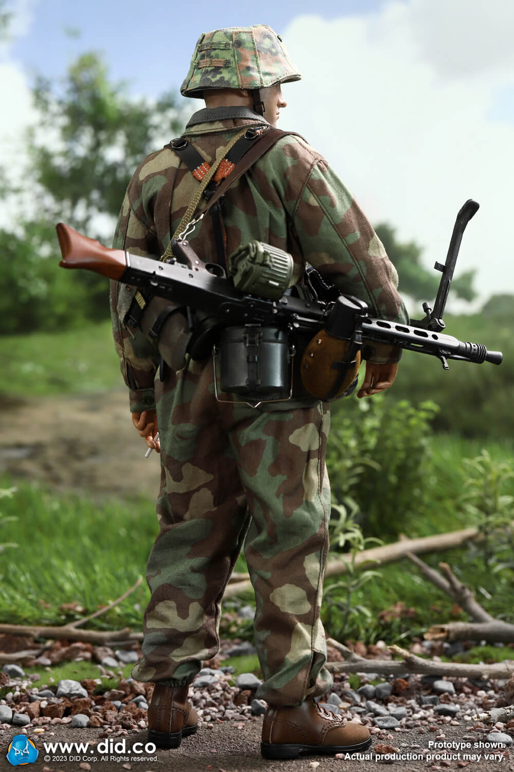 DID D80169 1/6 WWII German 12th SS Panzer Division MG42 Gunner – Otto