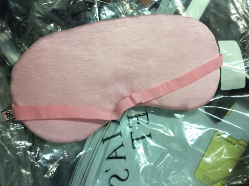 ชุดนอนแบรนด์ victoria secret มาแล้วจ้า ลูกค้าเรียกร้องมากกกกับชุดนอนแบรนด์นี้ งานดีราคาเลิศ คุณภาพล้ำสุดๆ ผ้านิ่มสบาย หลับฝันดีแน่นอน