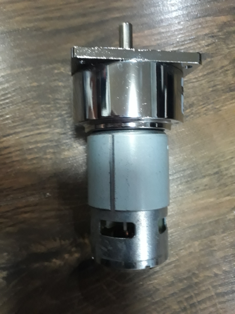 MO07 มอเตอร์เกียร์ 60GA-775 12V C 60 รอบต่อนาที แรงบิดสูงมาก สำหรังาน DIY