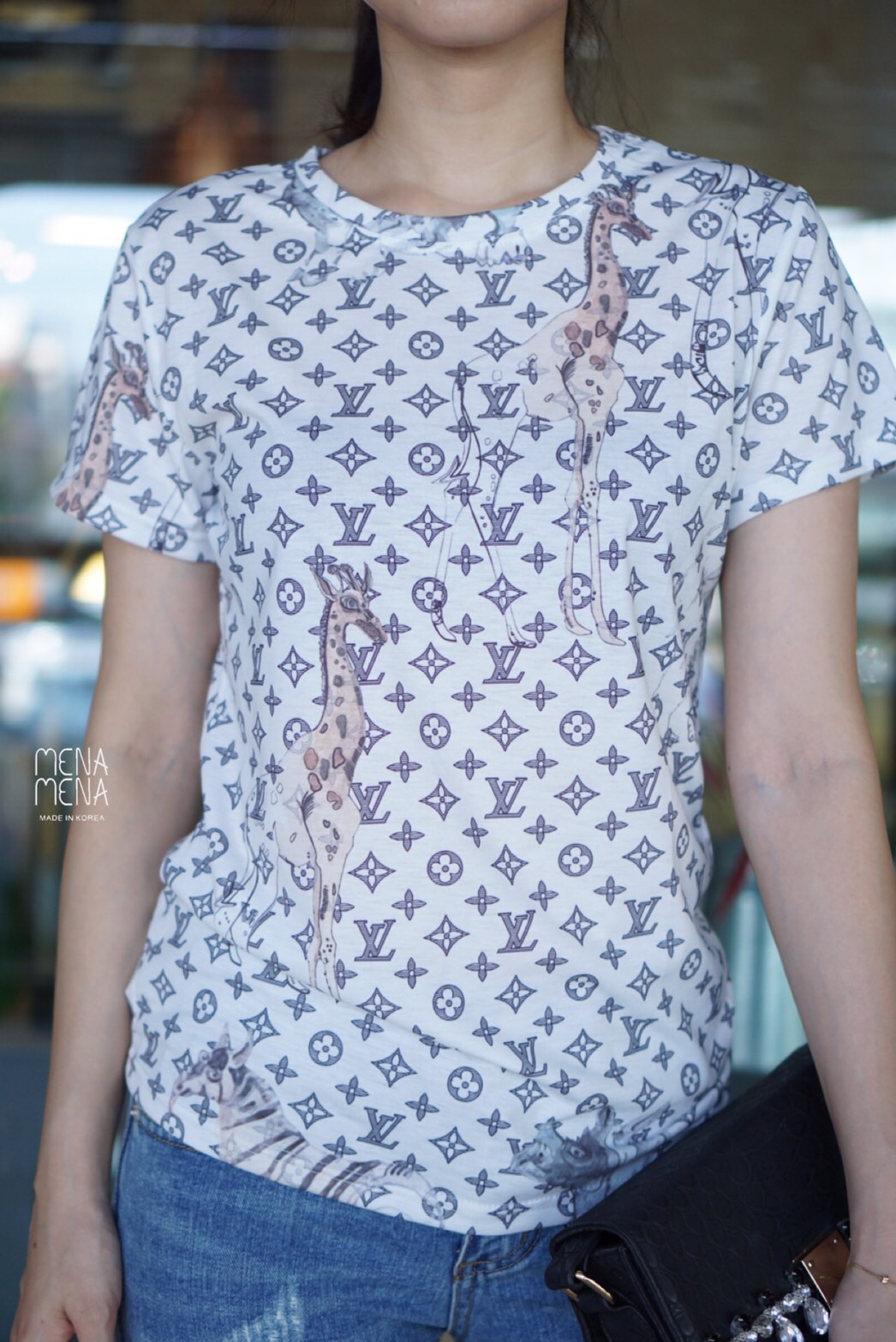 มาอีกแล้วรอบนี้ทำเป็นแบบเสื้อยืดค่ะ ลายใหม่ล่าสุดจากแบนด์ดังรับรองว่าถูกใจสาวๆแน่นอนค่ะ ผ้าดีงานเย็บดีค่ะ คอนเฟริม