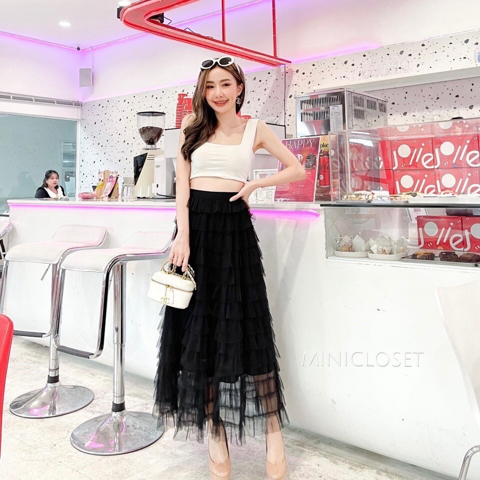 กระโปรงยาวระบายชั้นๆ