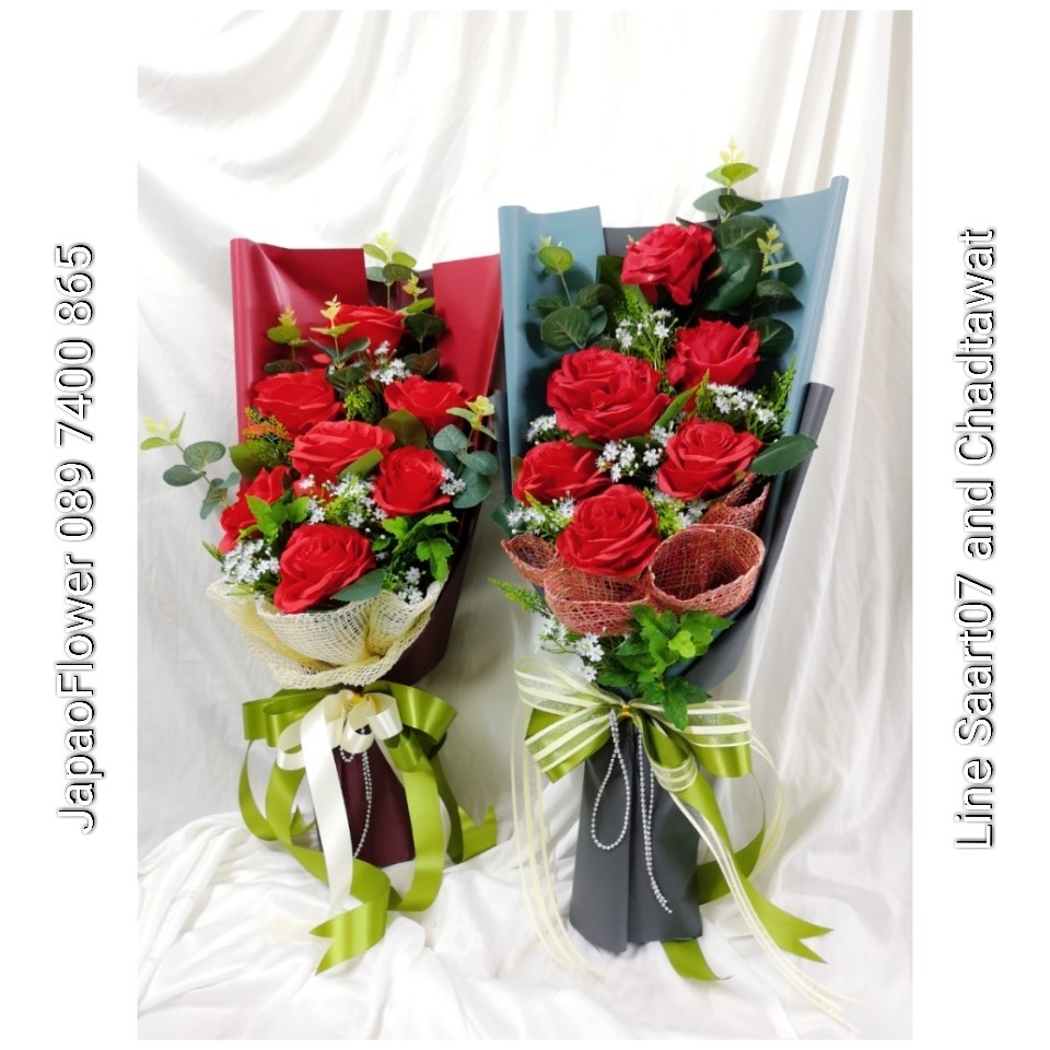 ช่อดอกกุหลาบแดง ทรงสูง พร้อมตุ๊กตาหมี