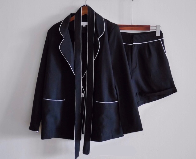 ชุดเซตสูทขาสั้น ชุดเข้าเซต เรียบหรูดูดี ใส่ได้หลายโอกาส