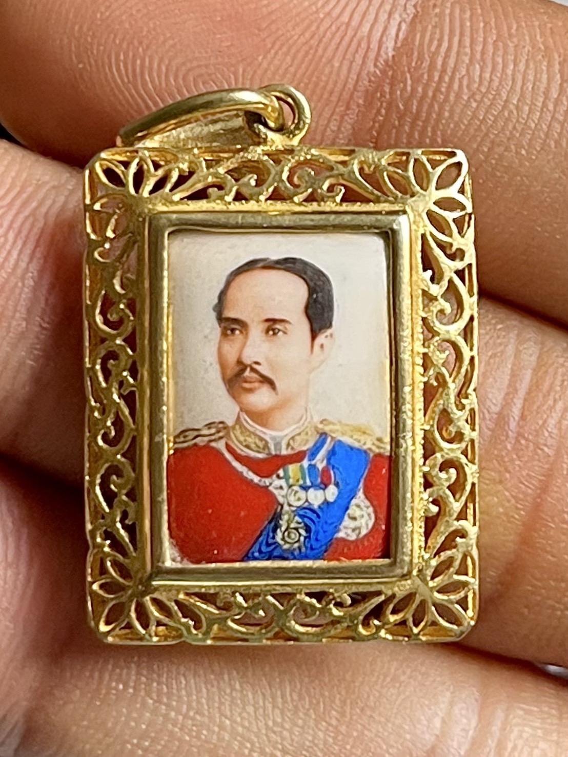 ล็อกเก็ต รัชกาลที่5 ทองคำ ลายฉลุ ล็อกเก็ต ร5 ทองคำ