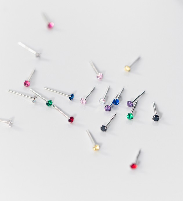 ต่างหูสำหรับผิวแพ้ง่าย เงินแท้ 92.5% 2.5mm Crystal_ES710