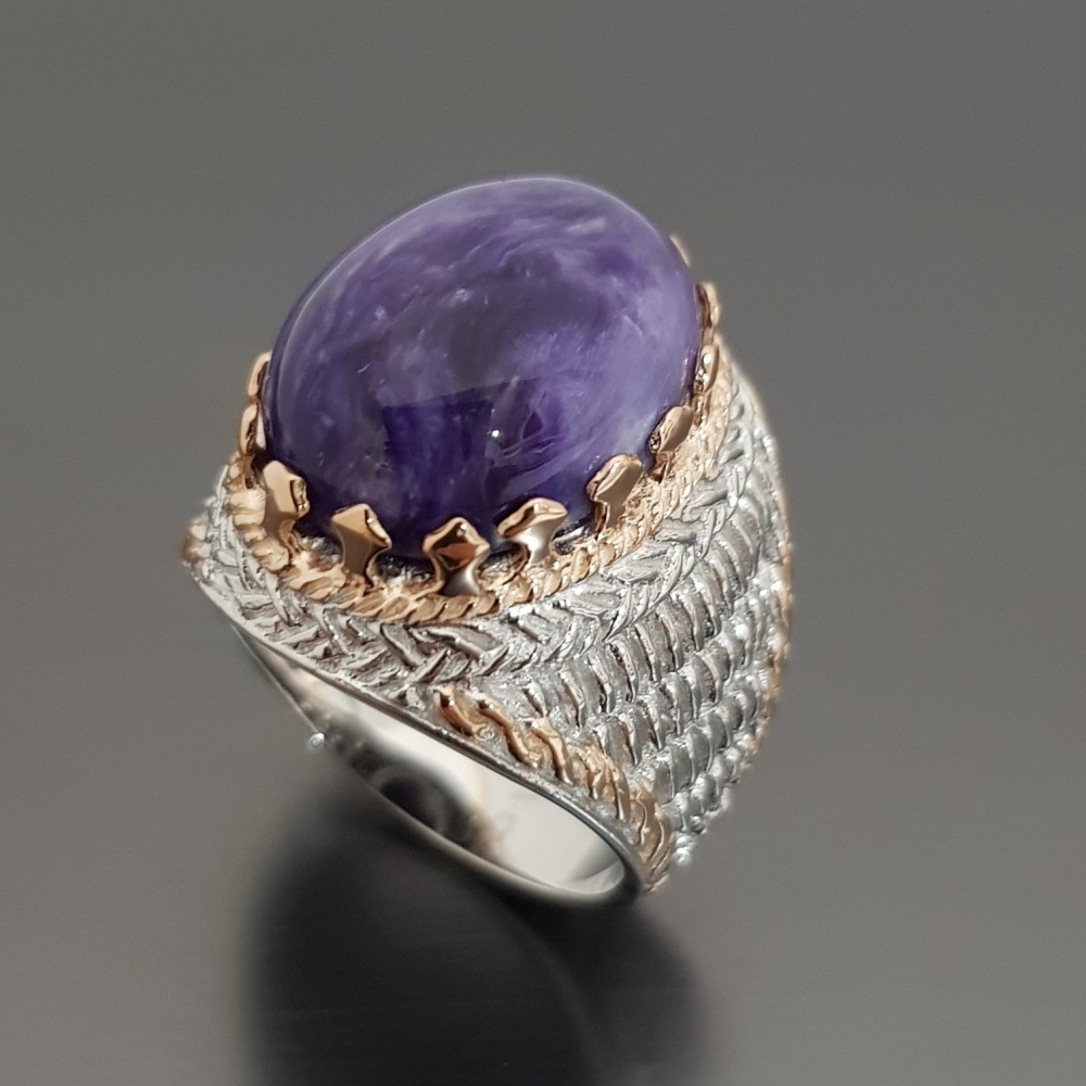 แหวนชารอยต์ พลอยสีม่วง 925 & 14K Yellow Gold Plated Charoite OV 17x13 mm Sterling Silver Ring