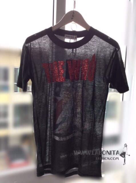 เสื้อร็อคผู้หญิง เสื้อยืดวงร็อคผ้าบางเฉียบทะลุทะลวงถึงใจไหมคะ??