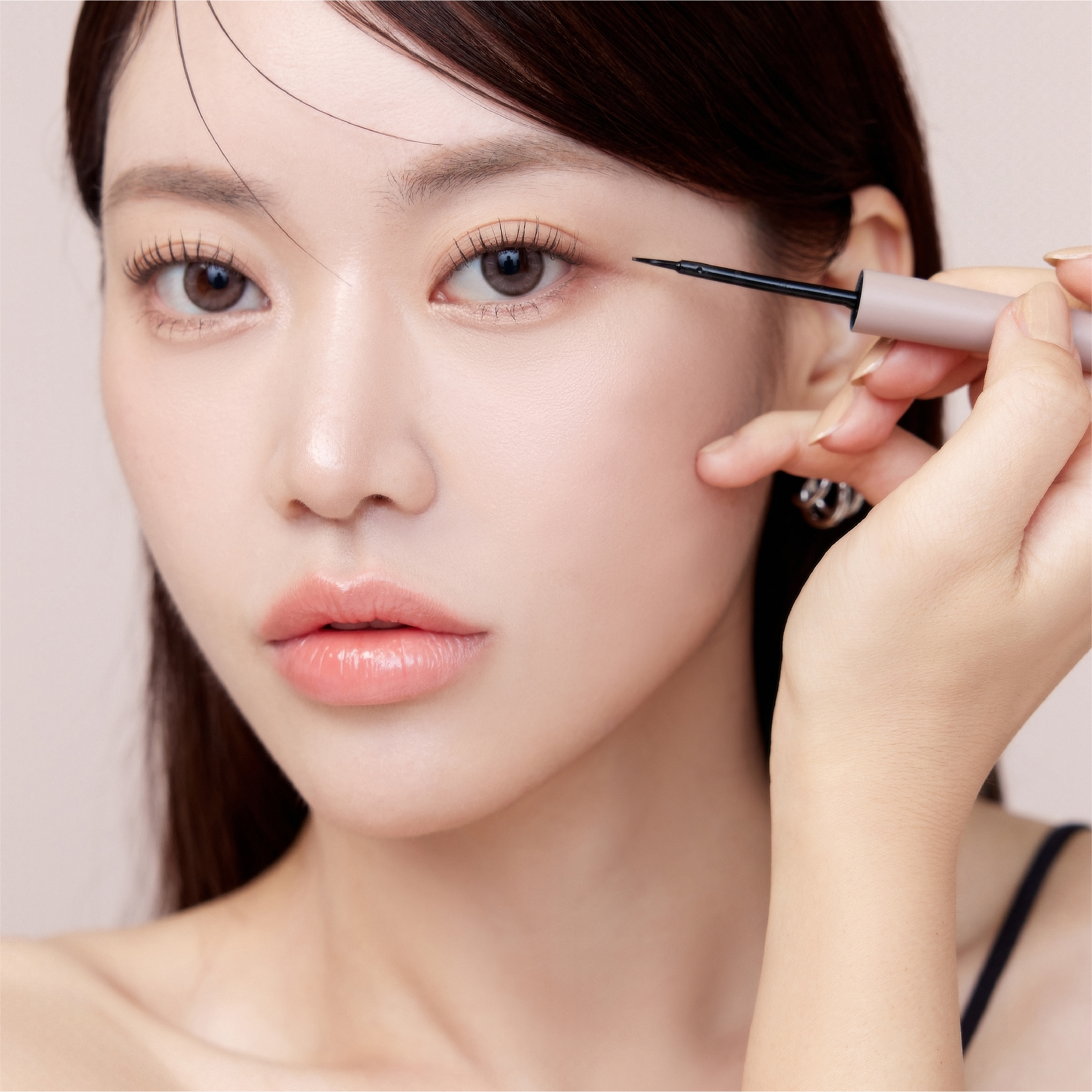 MUDE INSPIRE SKINNY MULTI-SEALER 3.8 ml. (น้ำยาเคลือบเครื่องสำอางค์)