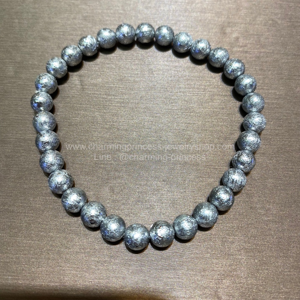 Meteorite หินอุกกาบาต 7 มม 27.9 g พลังของอุกกาบาตจะช่วยปกป้องคุ้มครองภัยอันตราย ที่จะมาถึงได้