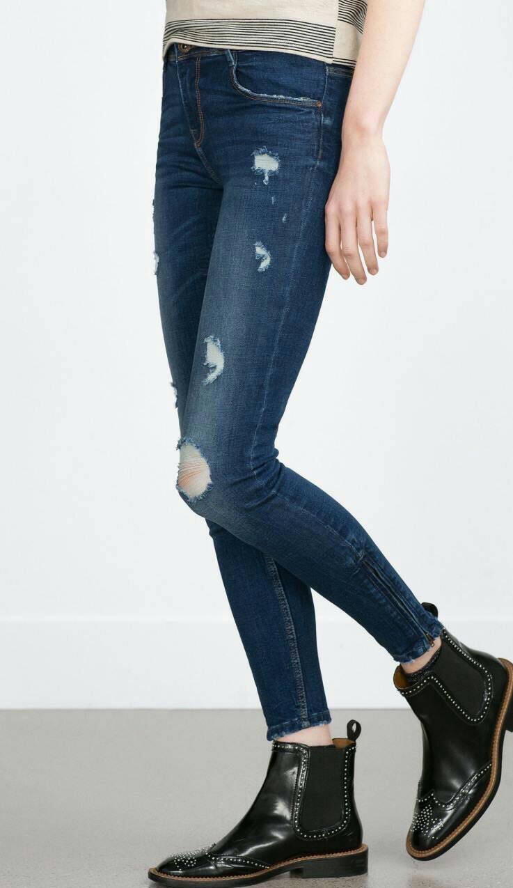 ZARA กางเกงยีนส์ทรงสกินนี่ เนื้อผ้ายีนส์ยืดฟอกนิ่ม งาน stock ของแท้จาก ZARA ในชอปขาย 1990 บาทของดีและถูกมีน้อยนะจ๊ะรีบจัดด่วนจ้า