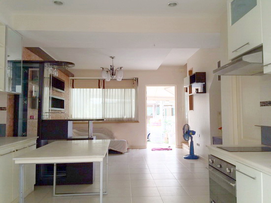 ทาวน์โฮม ม.บ้านใหม่ วงแหวน-เทพารักษ์ 3 ชั้น 22.2 ตร.ว. โครงการติดถนนใหญ่เทพารักษ์ บางพลี สมุทรปราการ บ้านสวย น่าอยู่