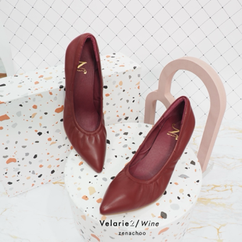 ทรงปกติ เปลี่ยนไซส์ได้-ไม่รับคืน รุ่นขายดี Zenachoo Velarie2 สูง 2 นิ้ว สี Wine รองเท้าหนังแกะแท้ หัวแหลมหน้ากว้าง