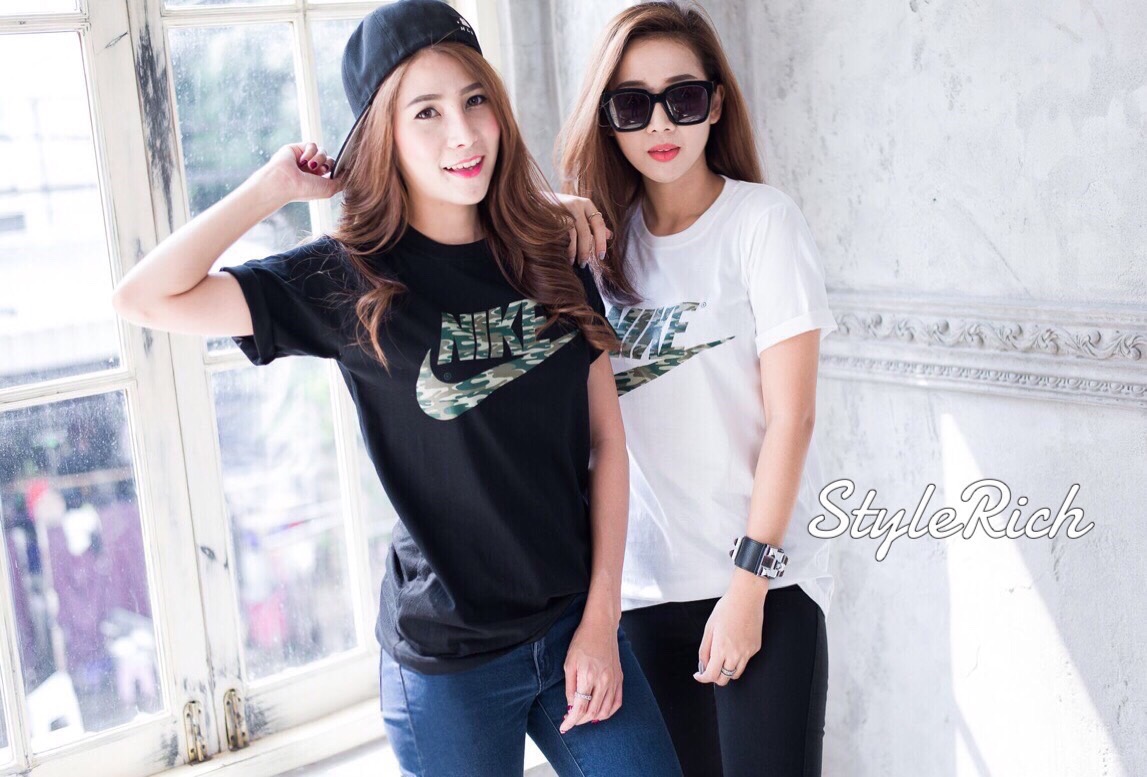 เสื้อยืด NIKE คอกลม สกรีนลายNIKEลายทหาร สวย เท่ ไม่ซ้ำใคร ใส่ได้ตลอด แมทส์ง่าย ใส่สบายๆค่าาา