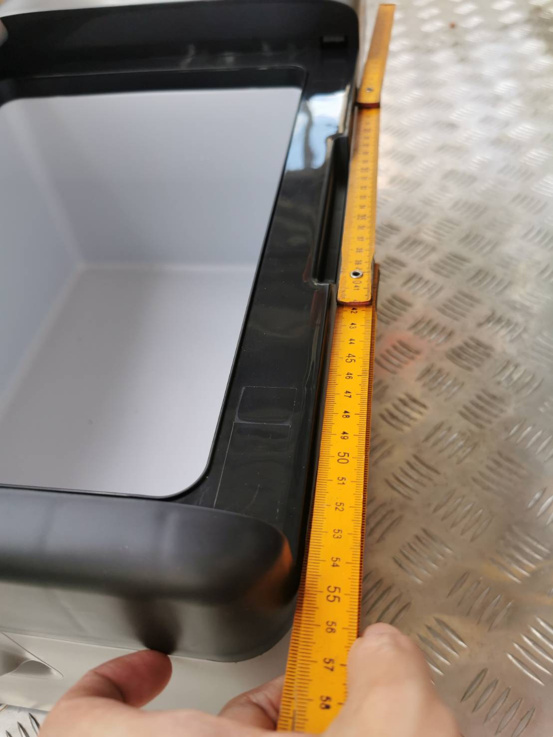 OT220 ตู้แช่เย็นถึงแข็ง -20 ขนาด 15 ลิตร ใช้ไฟ 12V/24V