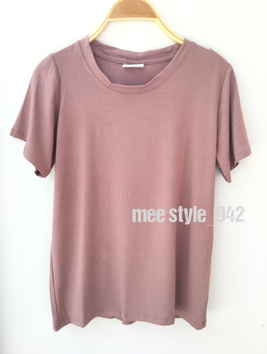 เสื้อยืดแฟชั่นสีพื้นแบบดาราใส่