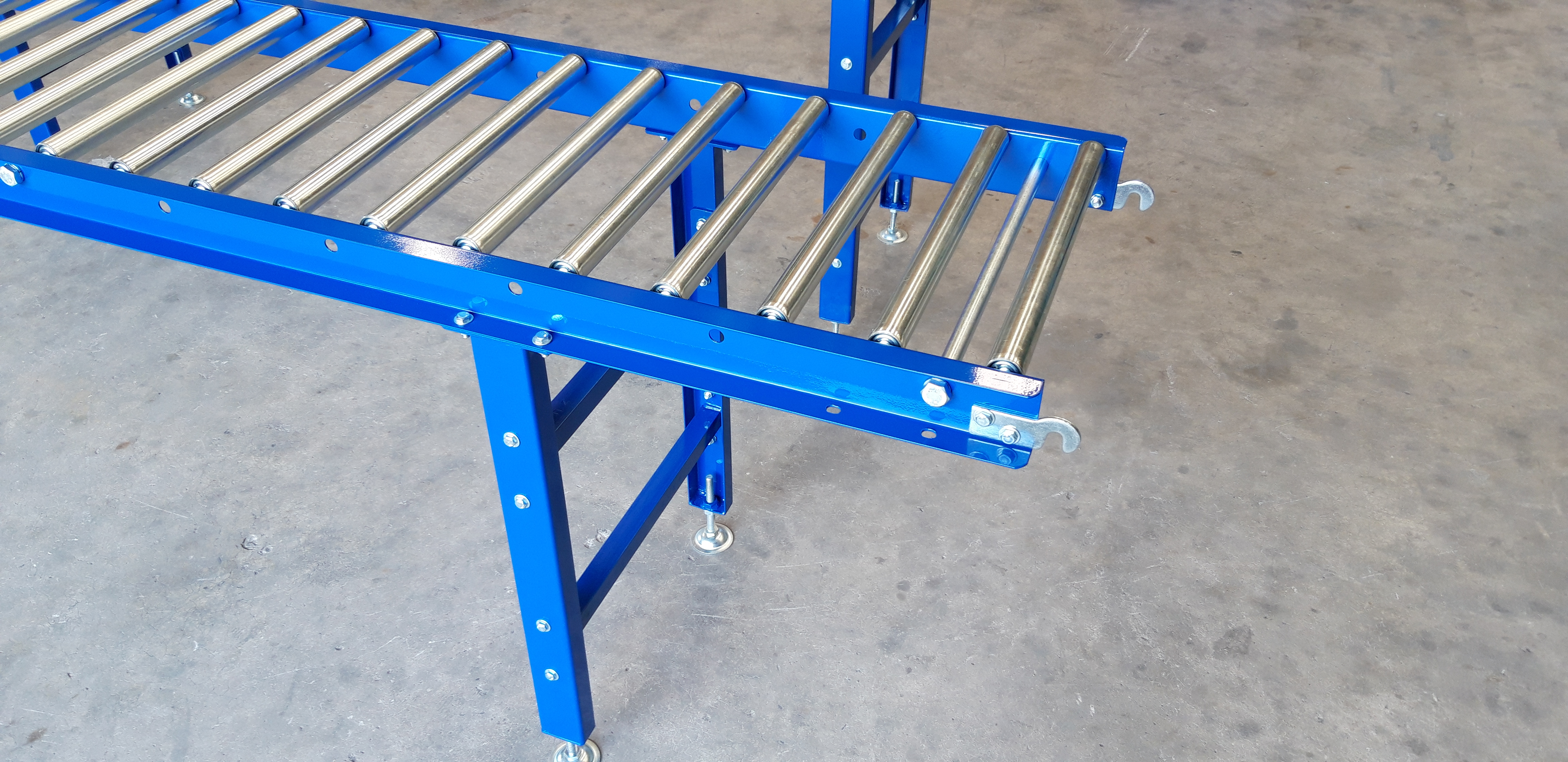 SPEEDWAY รางลูกกลิ้งลำเลียง กว้าง 40 ซม. ยาว 3 ม. สูง 75 ซม. ( Model SR32B 403075 )