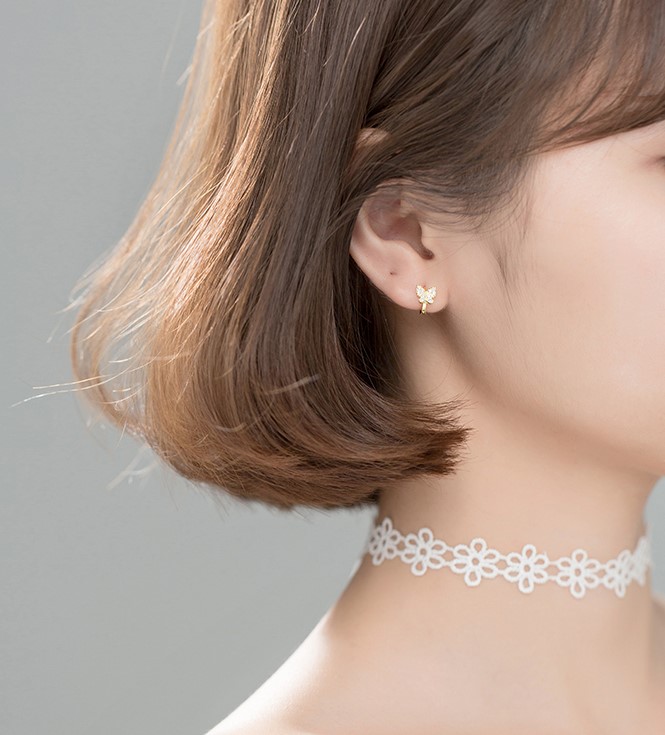 “เช็คสินค้าทัก line ก่อนโอนนะคะ”ต่างหูสำหรับผิวแพ้ง่าย เงินแท้ 92.5% Flyo(ห่วงจิ๋ว)_ES700