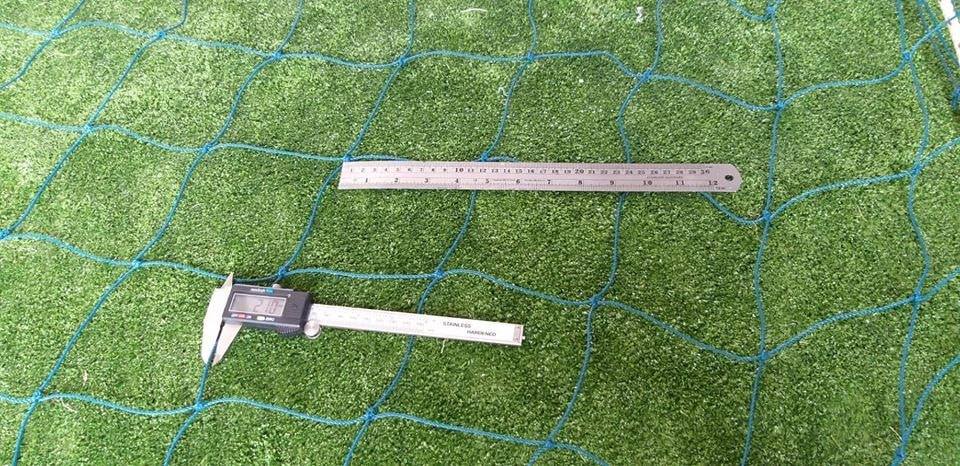 ตาข่ายสนามกีฬา สีฟ้าอมเขียว ขนาด2mm. ช่องตา12x12cm.