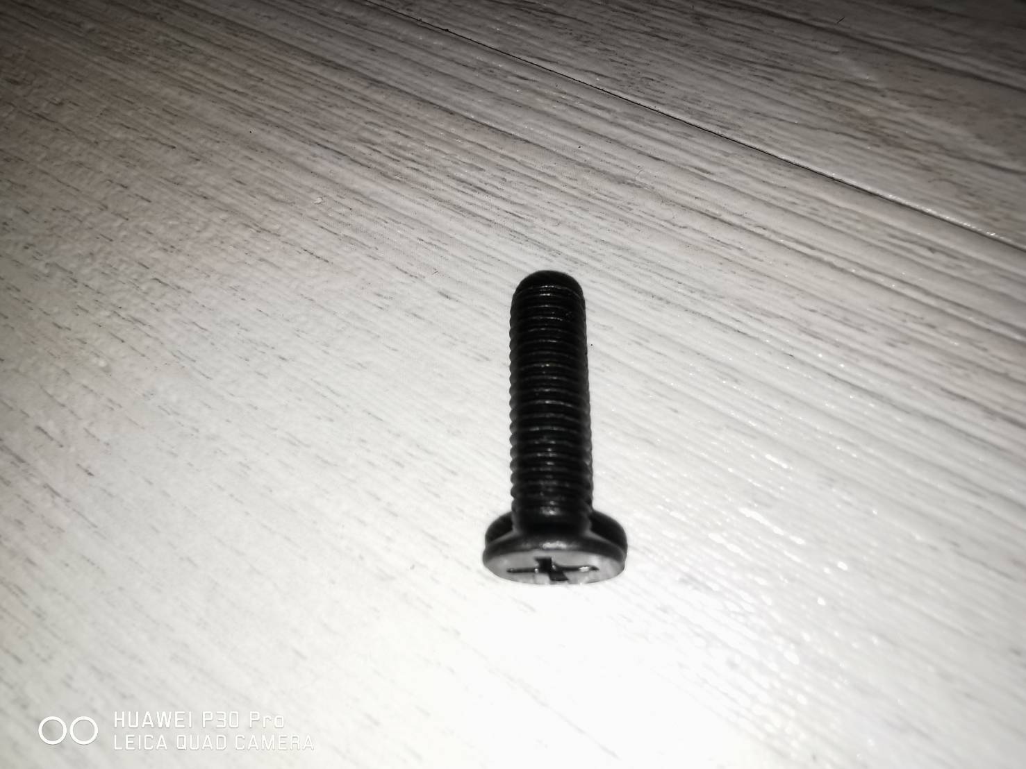 AD39 น็อตเกลียวซ้าย M6 สำหรับยึดหัวจับสว่าน 4 หุล