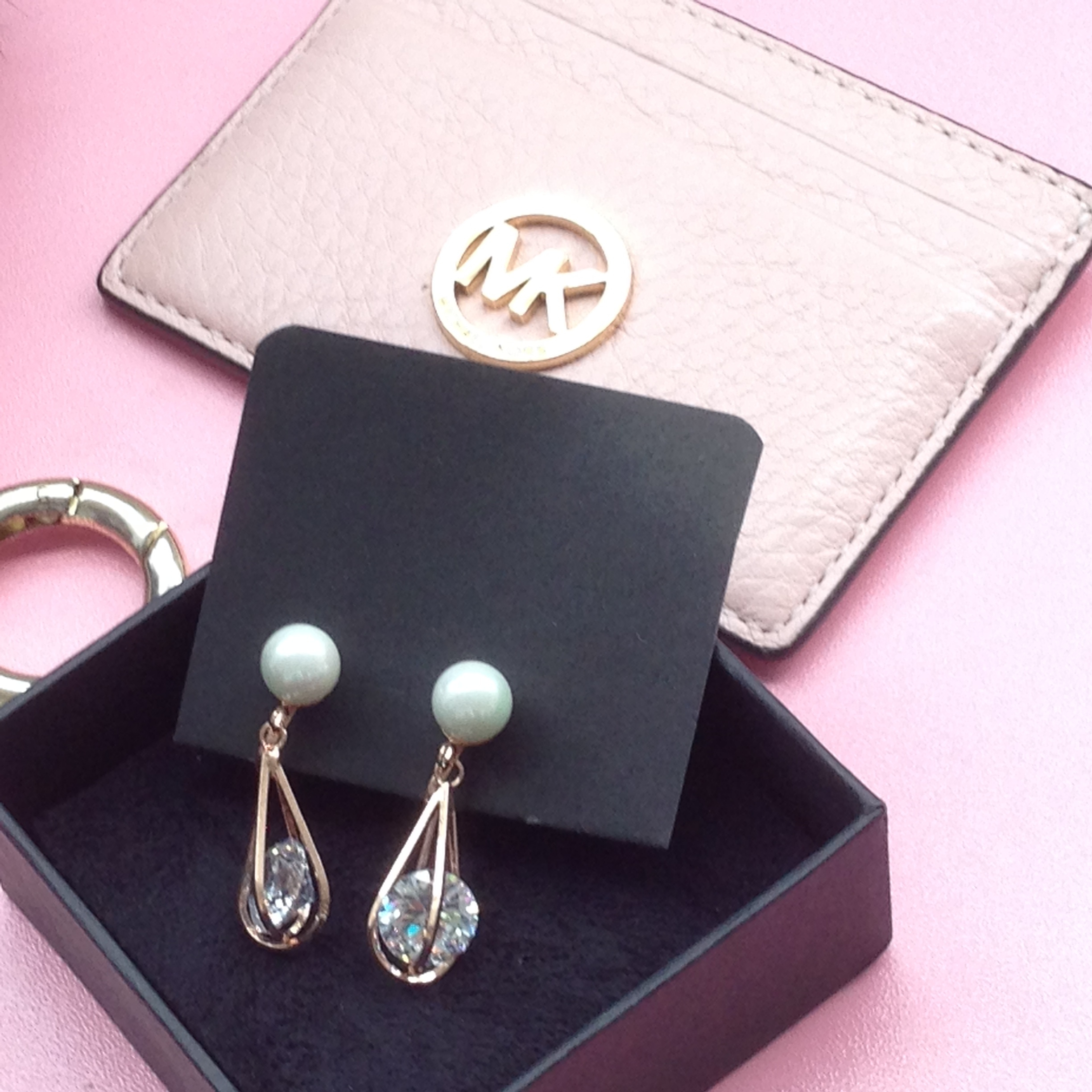 ต่างหูหนีบ Crystal in Maze Clip มีซิลิโคนรอง หนีบไม่เจ็บ เงินแท้92.5% ไม่เจาะหูก็สวยได้_EC123