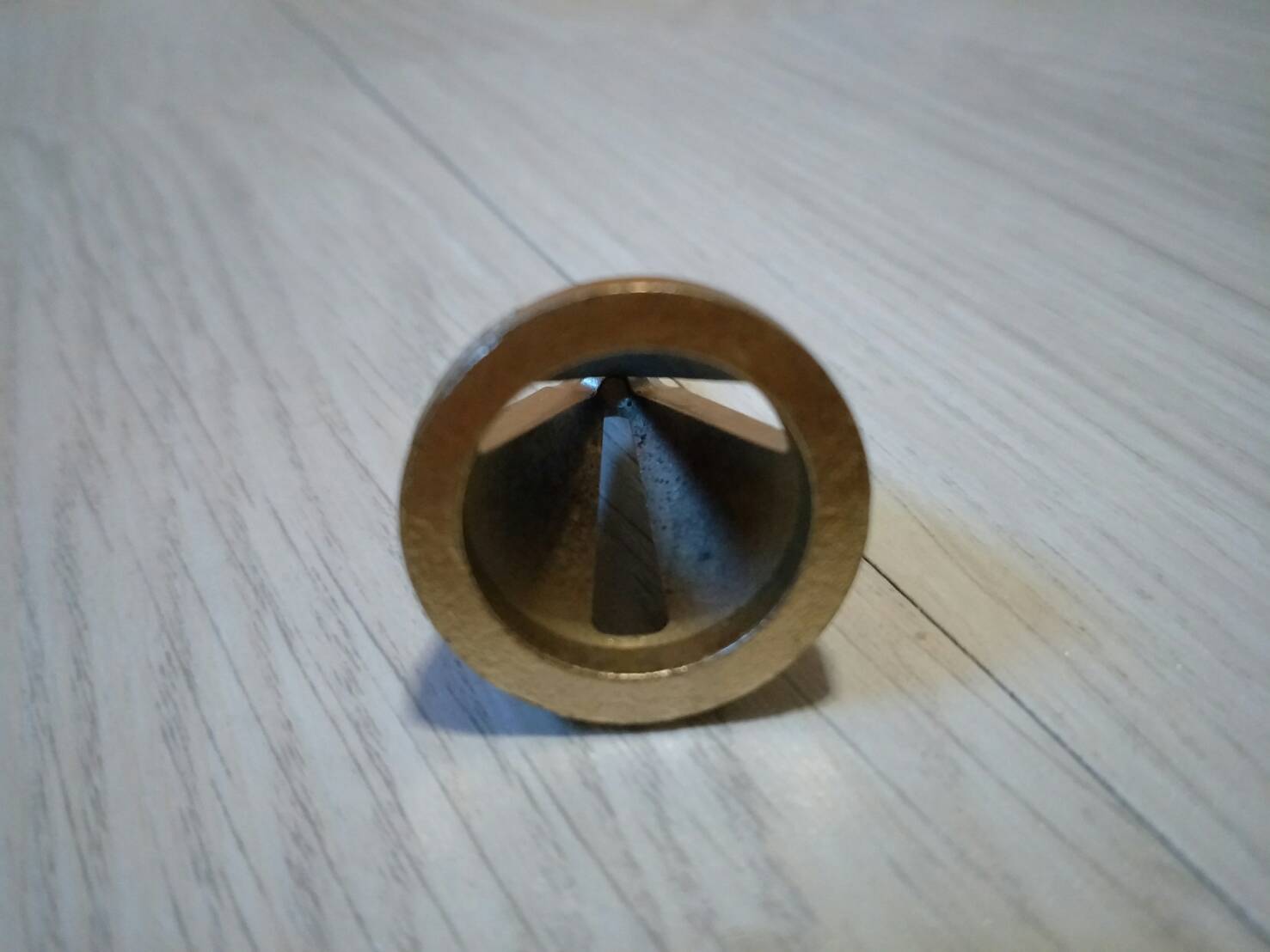 DC09 ดอกลบคมเกลียวใน /แก้เกลียวเสีย/ ลบคมขอบเพลา รุ่นใหม่สีทอง