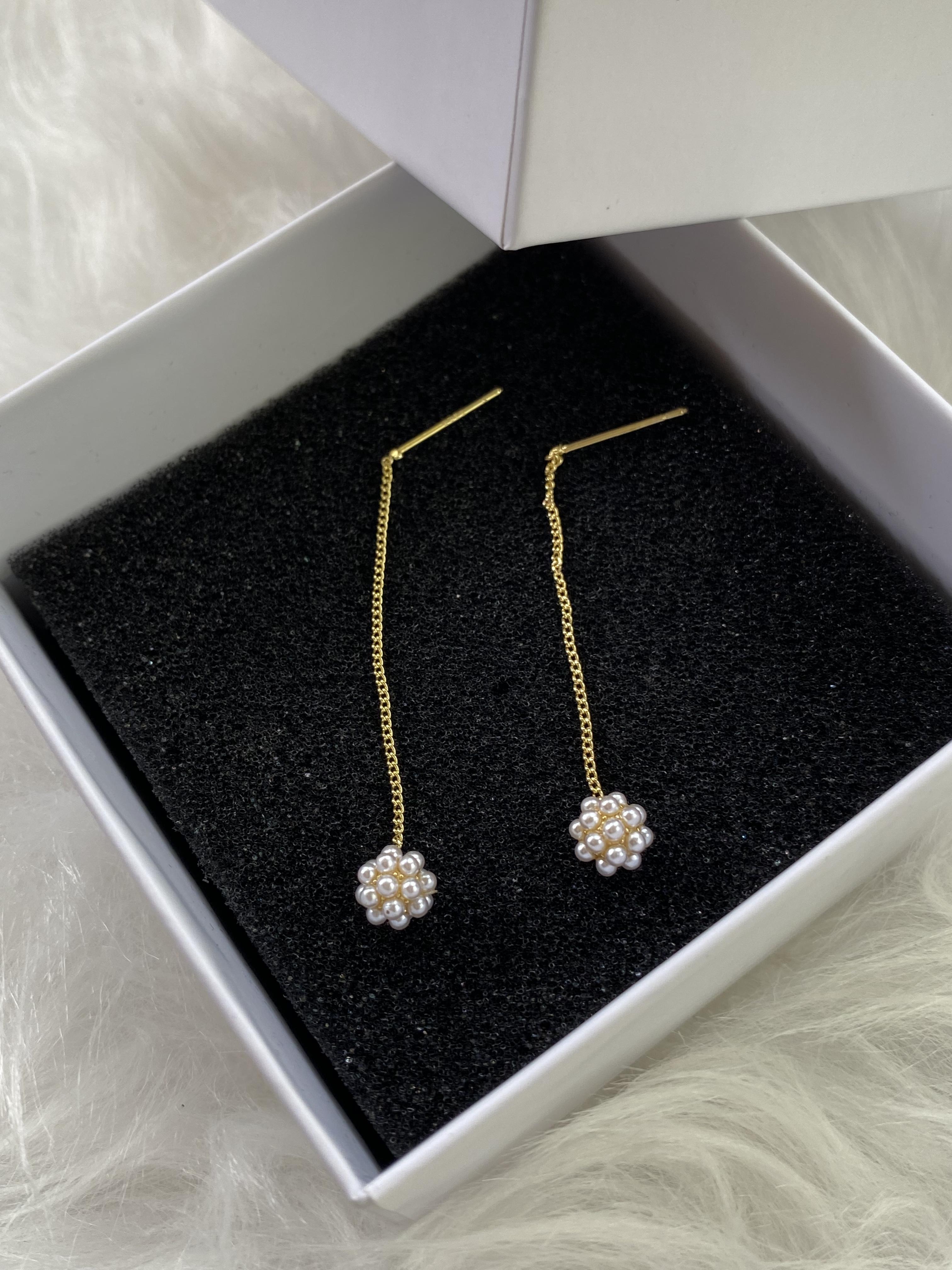 ต่างหูสำหรับผิวแพ้ง่าย ทอง 18K_Ball room_EG003