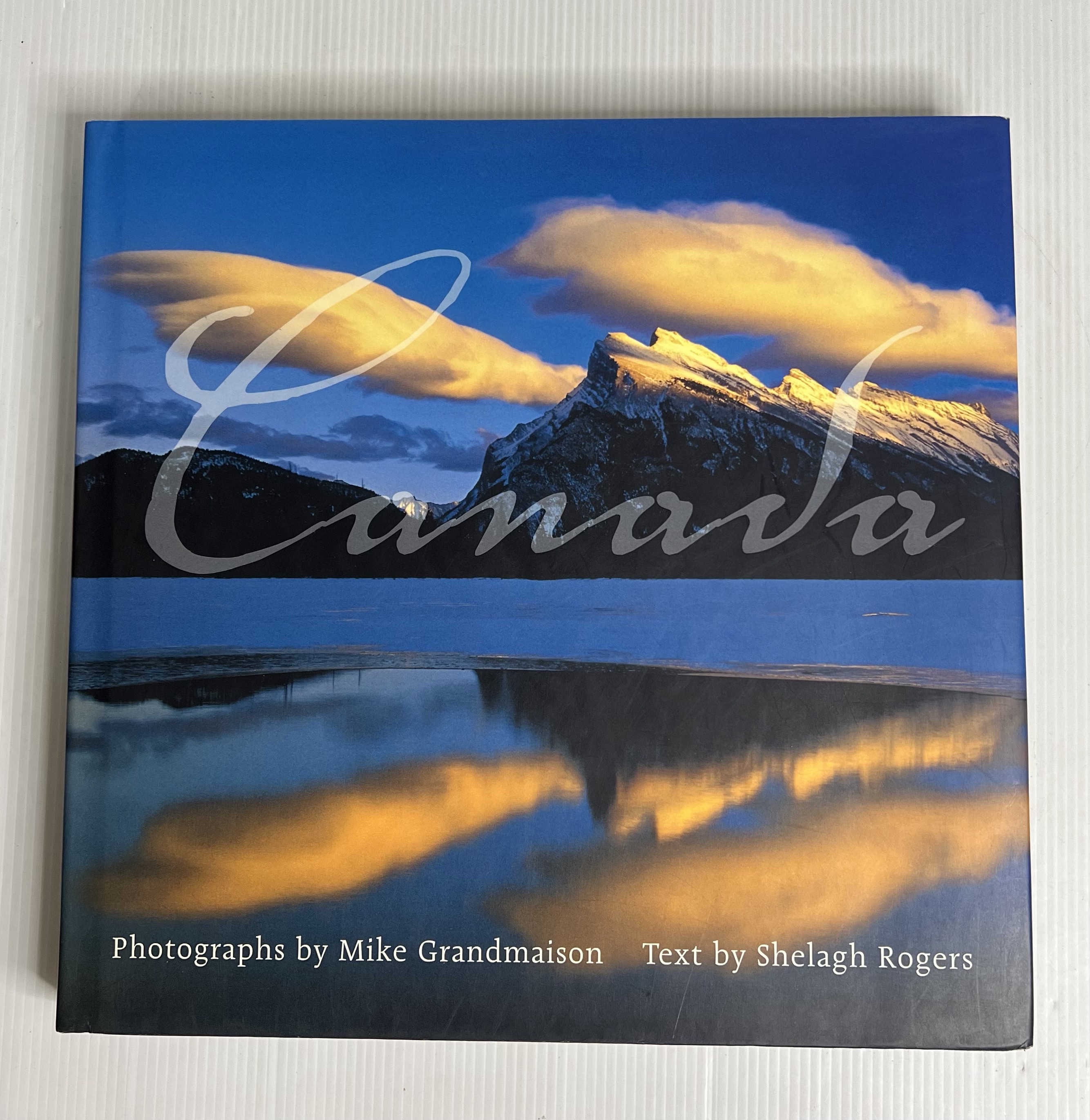 Canada Mike Grandmaison 1 Aug. 2009 90-99% Hardcover