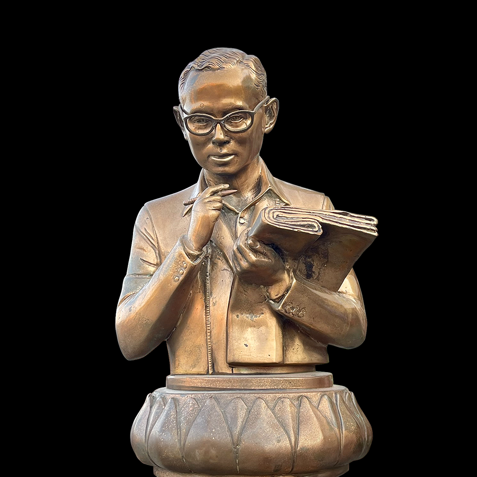 พระบรมรูปในหลวงทรงงาน วิริยะ ปี2541 PERSEVERANCE